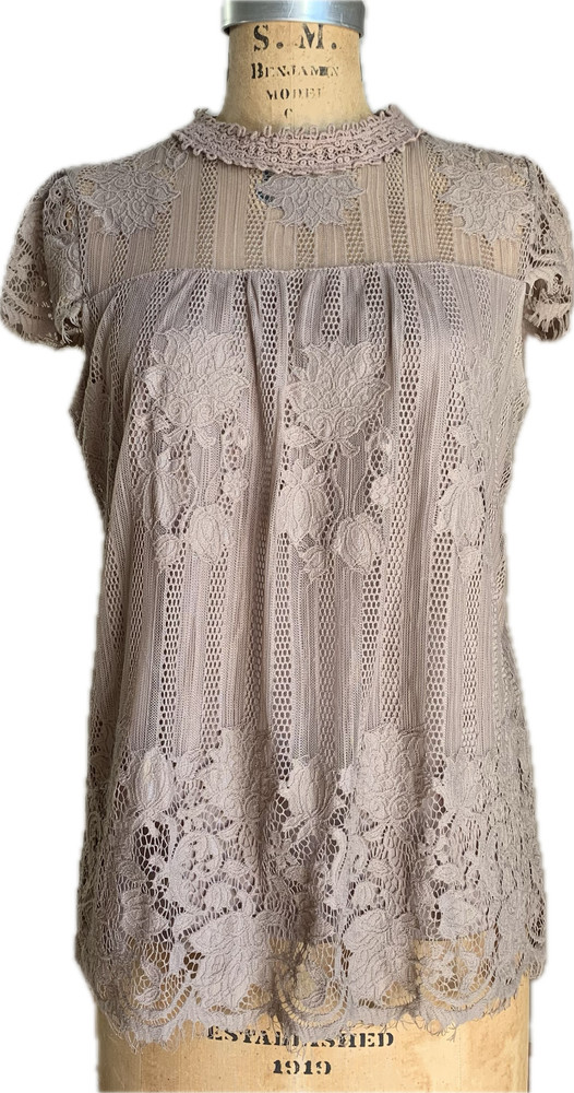 Ultra Pink Floral Embroidery Lace Blouse Top Mock Neck Mauve Romantic Lined Sz M