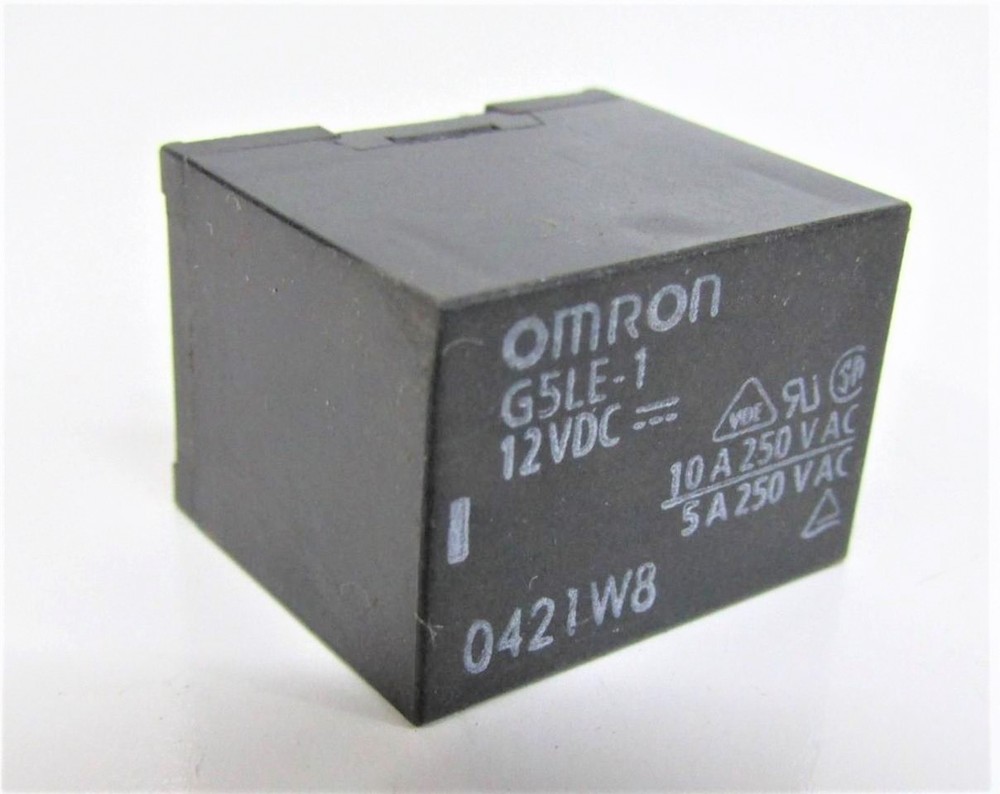 OMRON G5LE-1 12VDC 10A 250VAC POWER RELAY New Free Shipping 2pcs