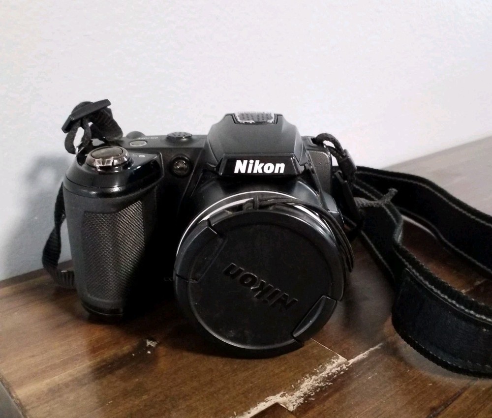 Nikon COOLPIX L120 14.1MP 21x Zoom Digital Camera - Free Shipping - READ