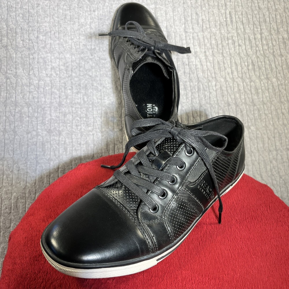 Kenneth Cole Reaction Crown-Ed King Mens 8 Black Perforated Cap Toe dress shoe