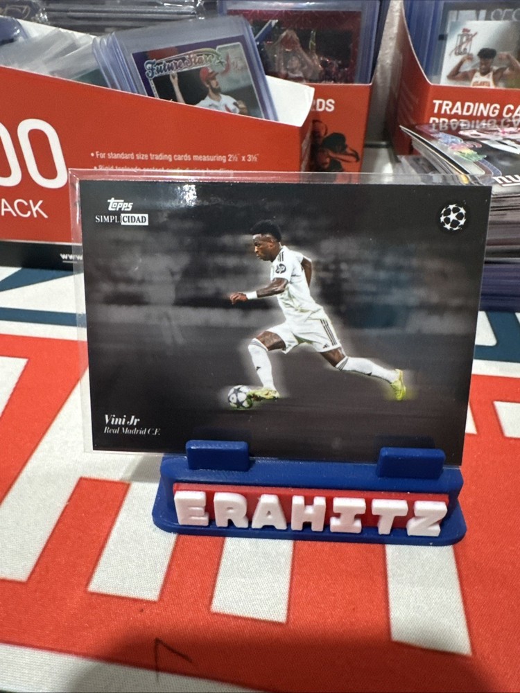 2025-26 Topps UCC Simplicidad Real Madrid FC Vini Jr Velocidad