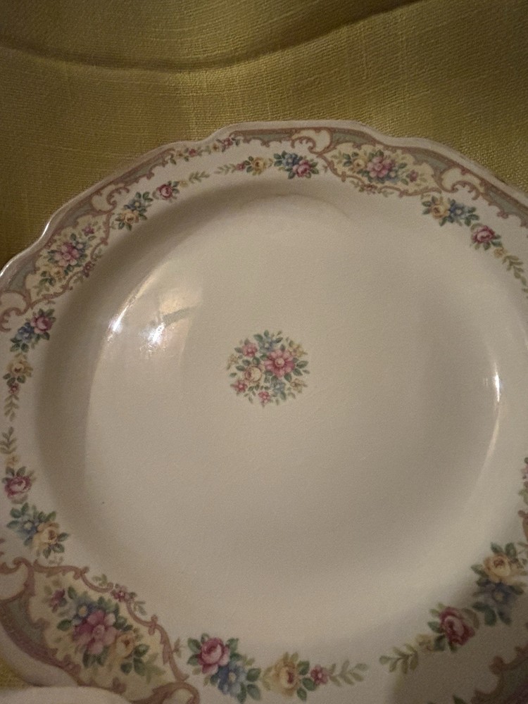 Mount Clemens Pottery Mildred Pink Blue Yellow Center Floral - 9