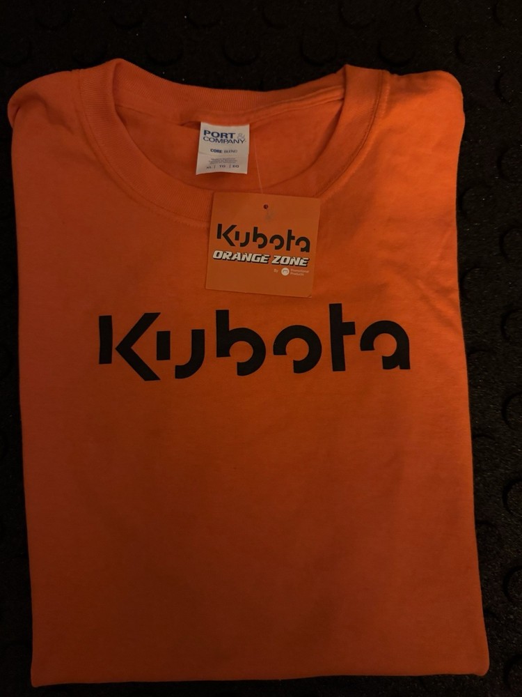 Kubota Orange Tractor T-shirt NWT Adult XL Short Sleeve Graphic Tee