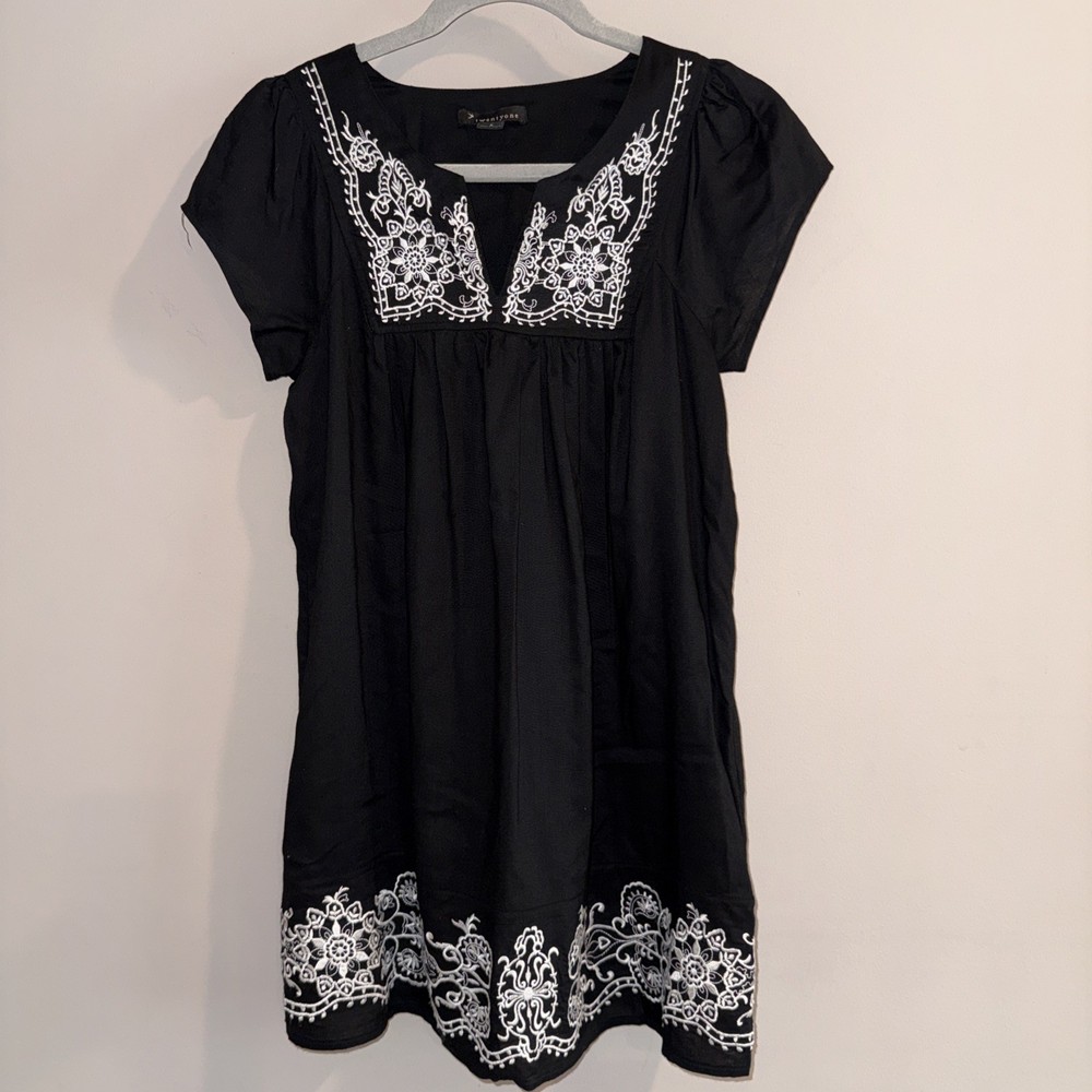 Twentyone Embroidered Peasant Blouse Womens Small Boho Gorpcore Indie Black Good