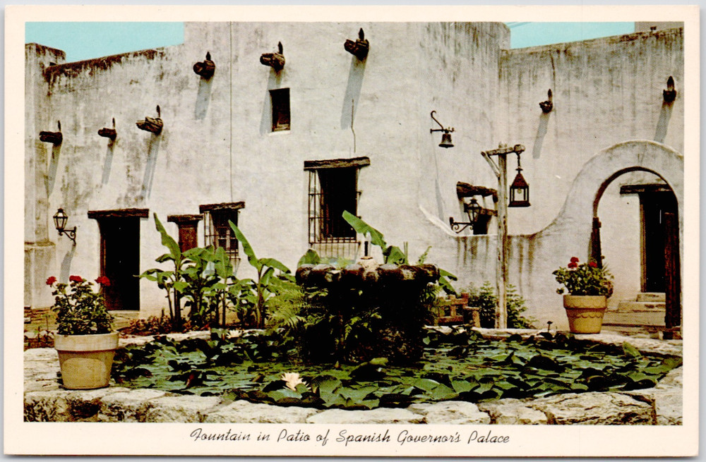 Spanish Governors Palace San Antonio Texas Fountain Patio USA Vintage Postcard