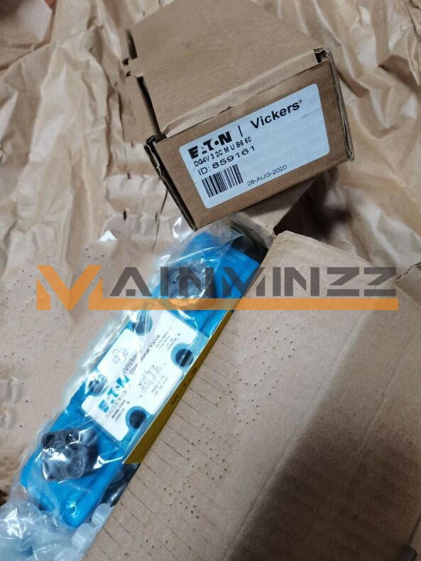 One New VICKERS DG4V-3-2C-M-U-B6-60 Solenoid Valve 24V