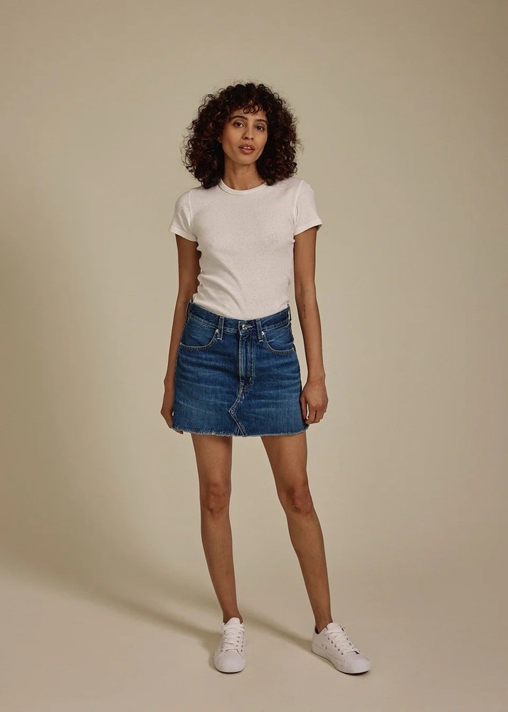 Edwin Mini Skirt in Size 26 Small - Stylish & Comfortable Fit