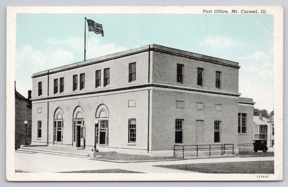 Mount Carmel Illinois Post Office CT Blue Sky Linen Postcard 1930s