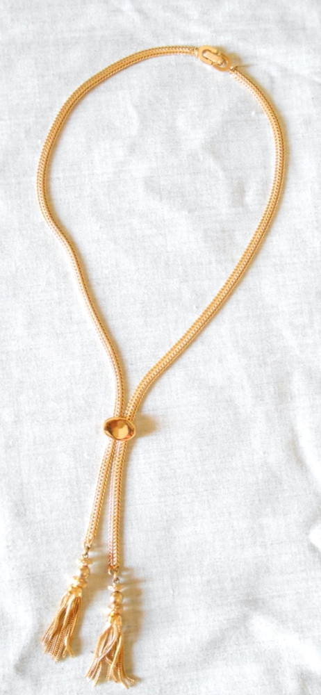 Vintage Monet Gold Tone Pamela Snake Chain Tassel Lariat Necklace 27