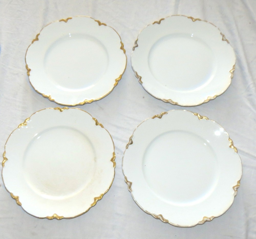 Johnson Brothers White Gold Scalloped Edge Four 10 inch Dinner Plates