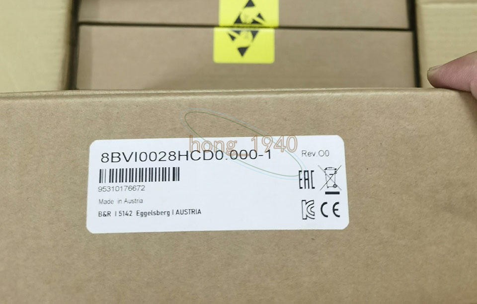 One New B&R Servo Drive 8Bvi0028Hcd0.000-1