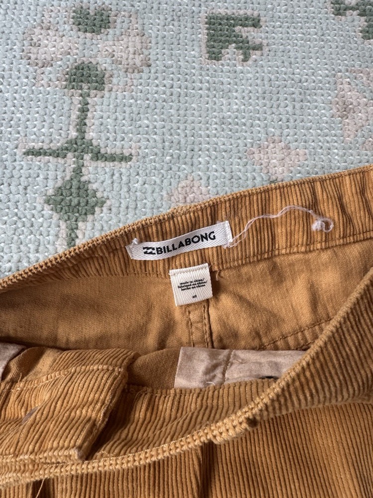 Billabong Corduroy Button Front Mini Skirt. Marigold Yellow Color. Size 28