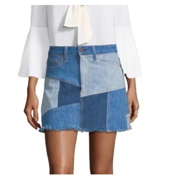 Alice + Olivia Patchwork Denim Mini Skirt in Keep Steppin Size 28