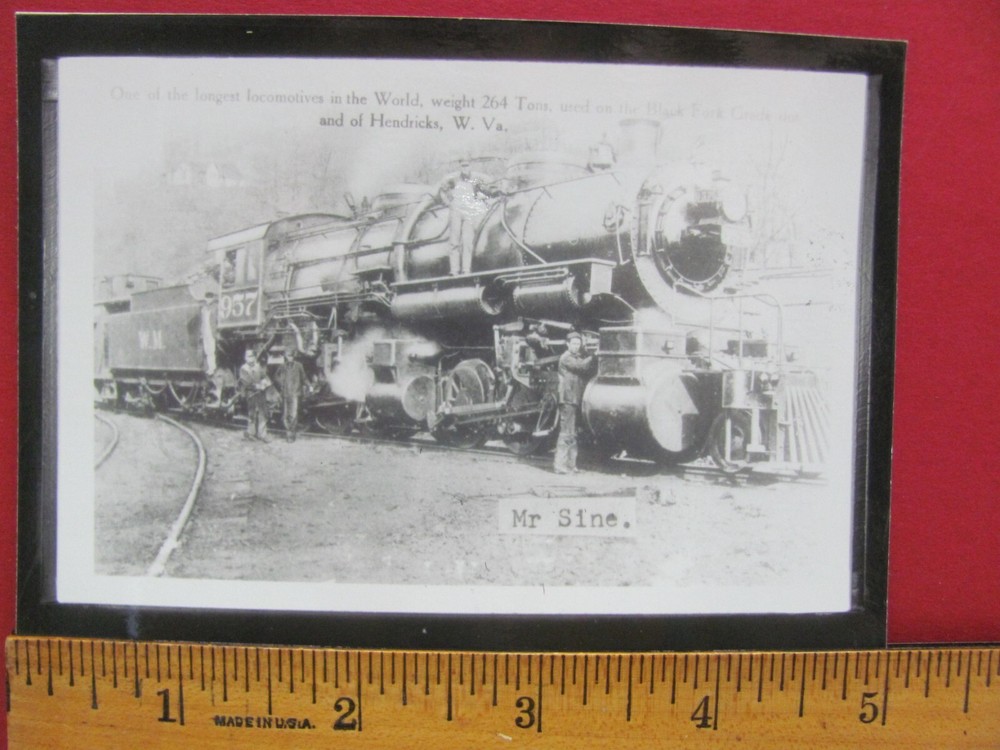 WESTERN MARYLAND RAILROAD 2--6-6-2 LOCOMOTIVE #957 PHOTO w CREW @ HENDRICKS WV