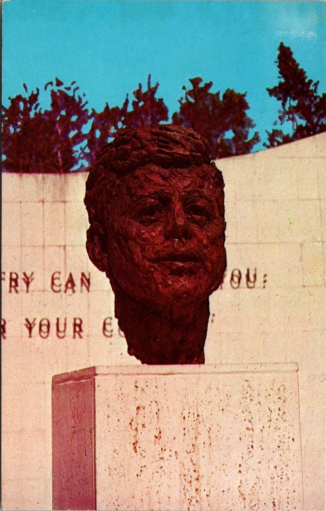 Dr Jim Stamps Postcard John Kennedy Head Sculpture Garden Of The Patriots