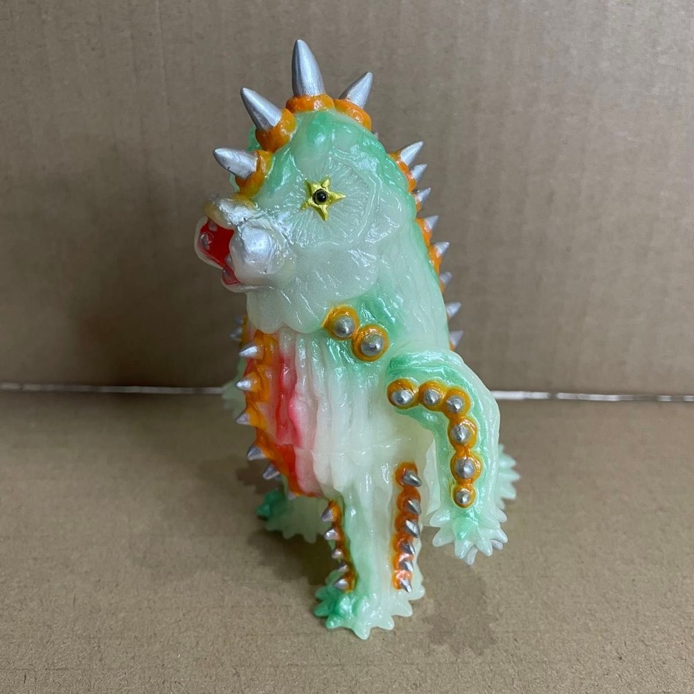 MAX TOY Mini Soft Vinyl Monster Warehouse Series Sabotender Luminous From Japan