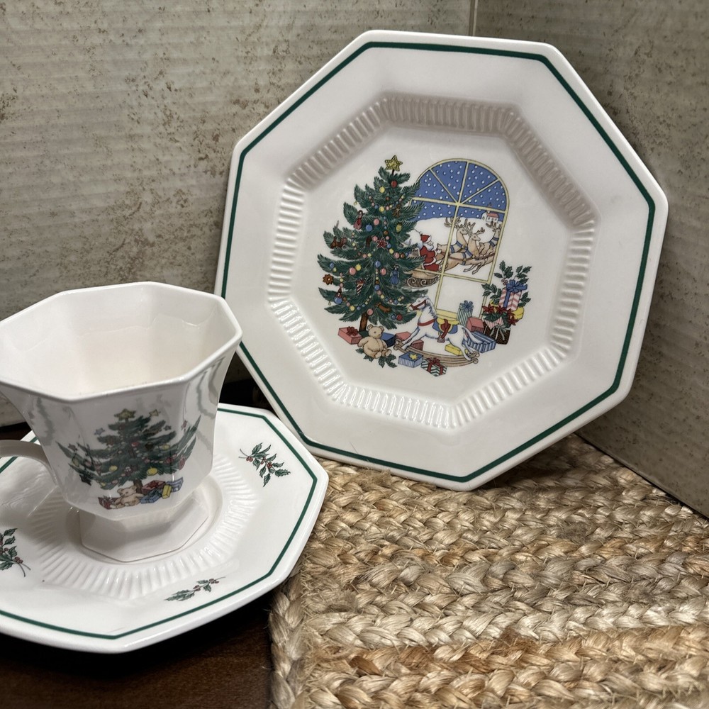Nikko 3 Piece Christmastime Place Setting, Japan
