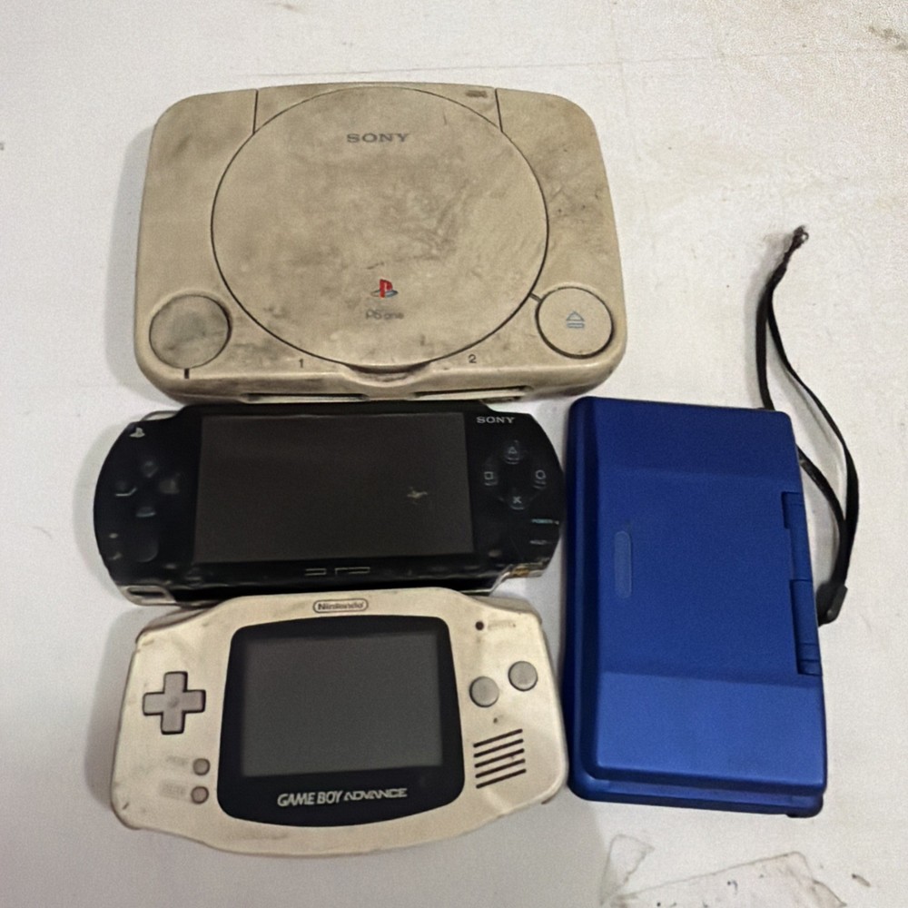 Lot 4 Video Game Consoles PSP GBA DS PS1 For Parts Or Repair