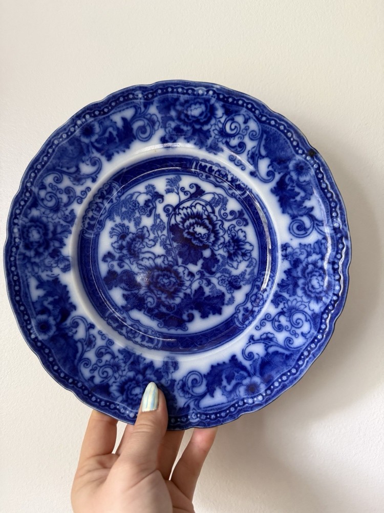 Flow Blue Blue & White Floral Round Ceramic Plate, Glossy Finish