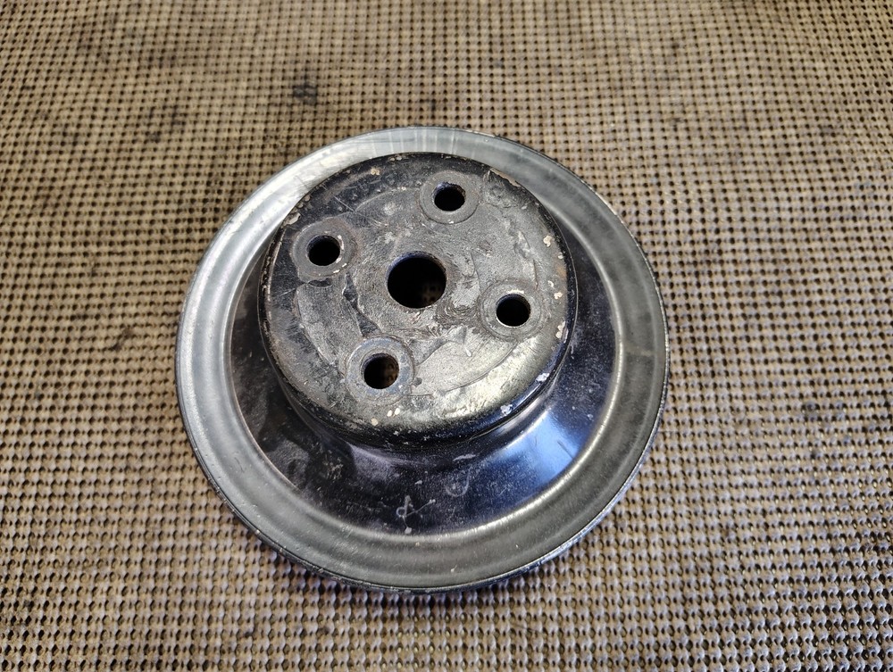 1969-74 Chevy Camaro Chevelle SS 327 350 SB 2 Groove Water Pump Pulley 351680 AA
