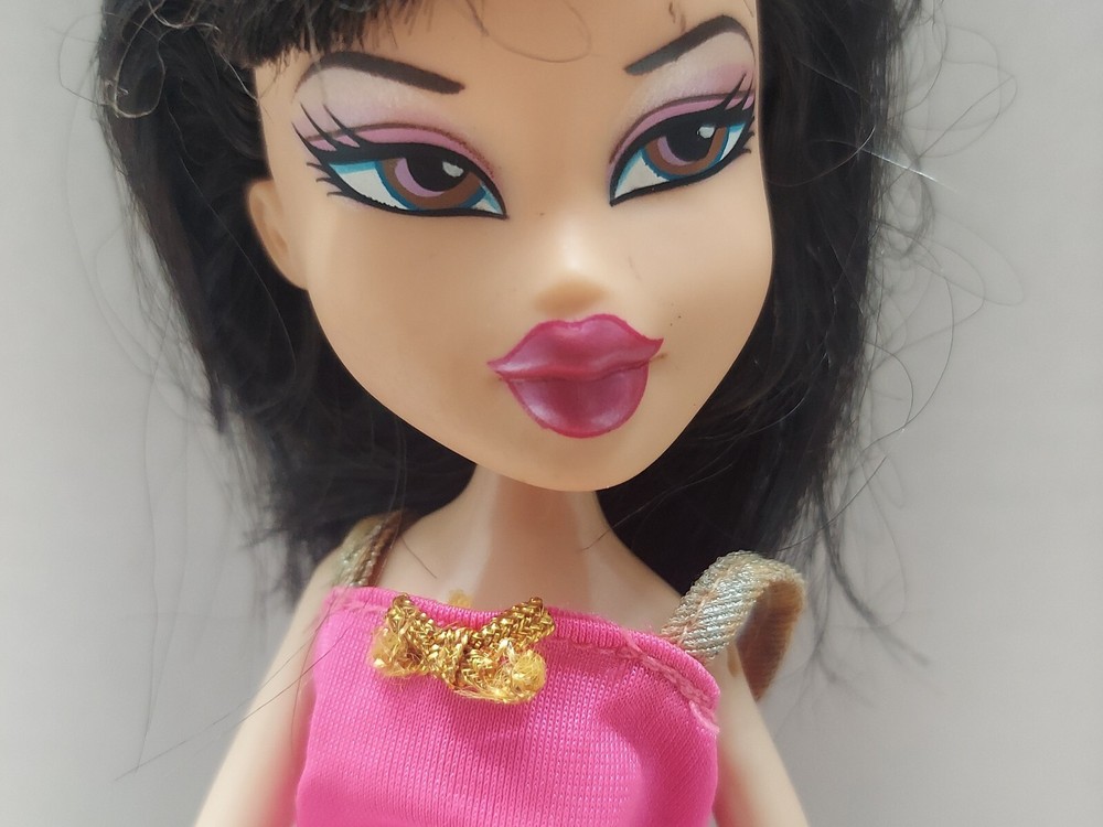 Bratz Jade Original 2001 Doll by MGA Entertainment