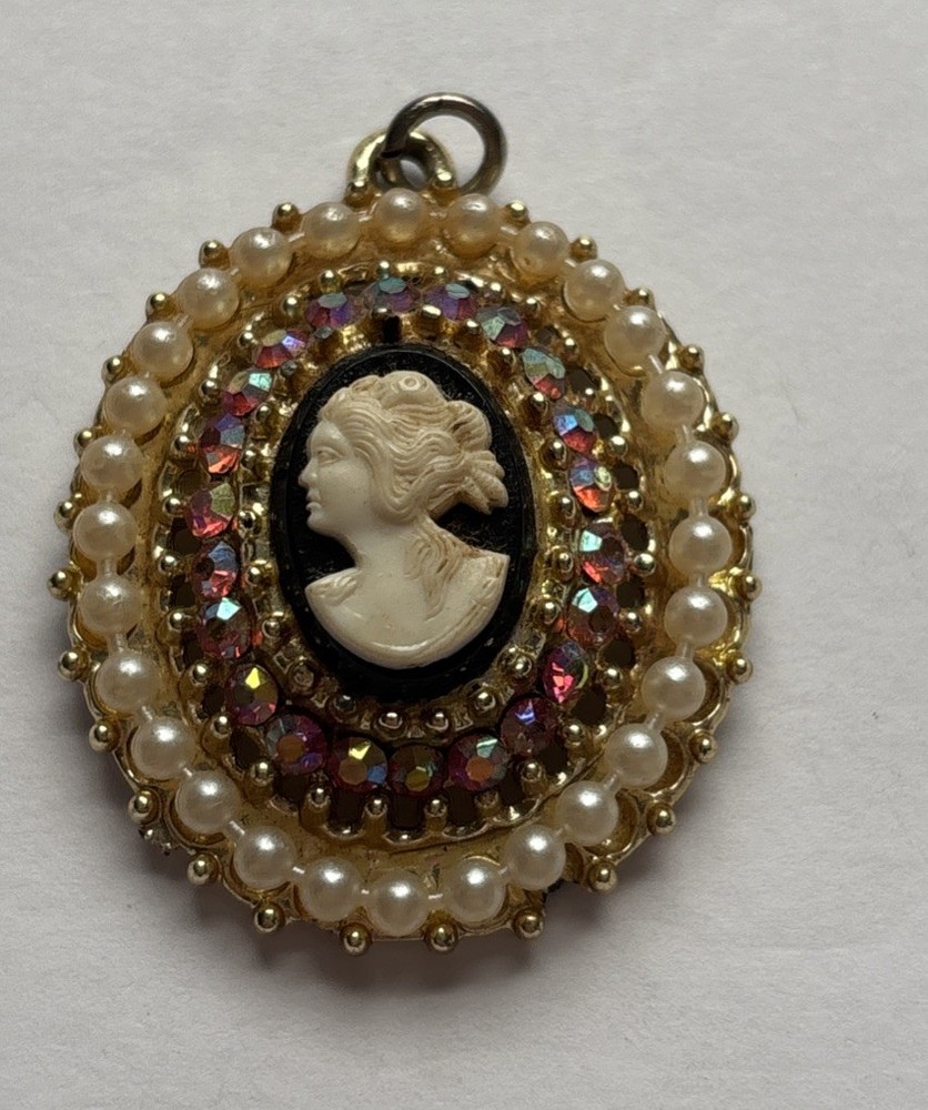 Vintage West Germany Signed Cameo Pendant Aurora Borealis NO CHAIN