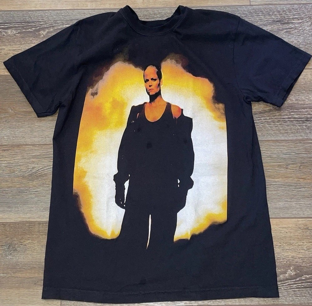 Alien 3 1992 -  Scifi Horror Sigourney Weaver Movie Rare Promo Graphic T Shirt M