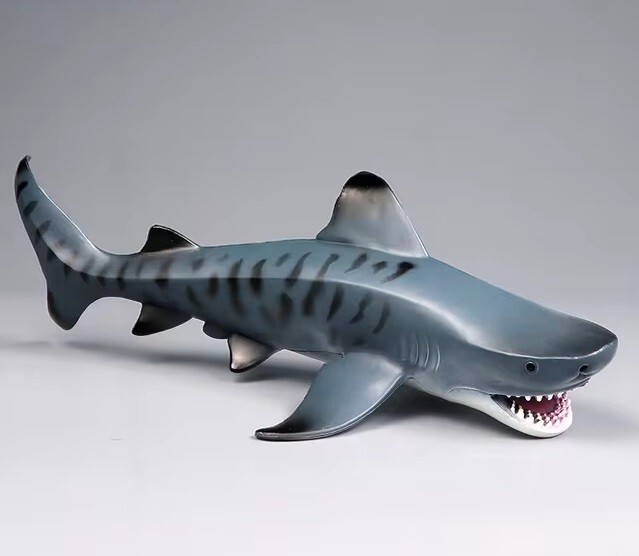 Great Tiger Shark Ocean Animal Toy PVC Action Figure Doll Kids Toys Party Gifts