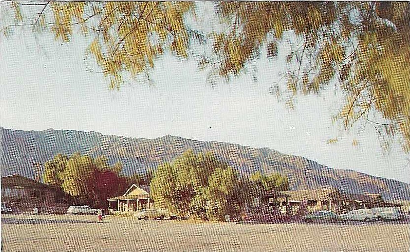 Vintage California Chrome Postcard Stove Pipe Wells Village Death Valley