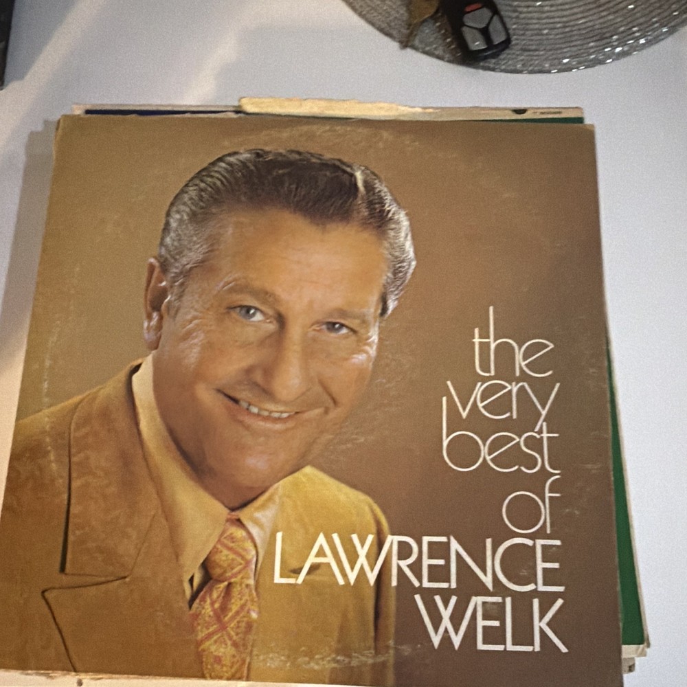 Lawrence Welk The Very Best Of LP Vinyl Record Album Multicolor Cardboard Sleeve