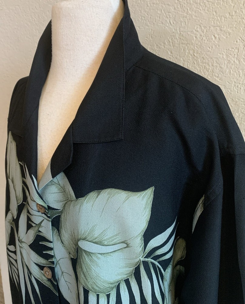 Vintage Tommy Bahama Women T Shirt Size L Black Floral 100% Silk Hawaiian