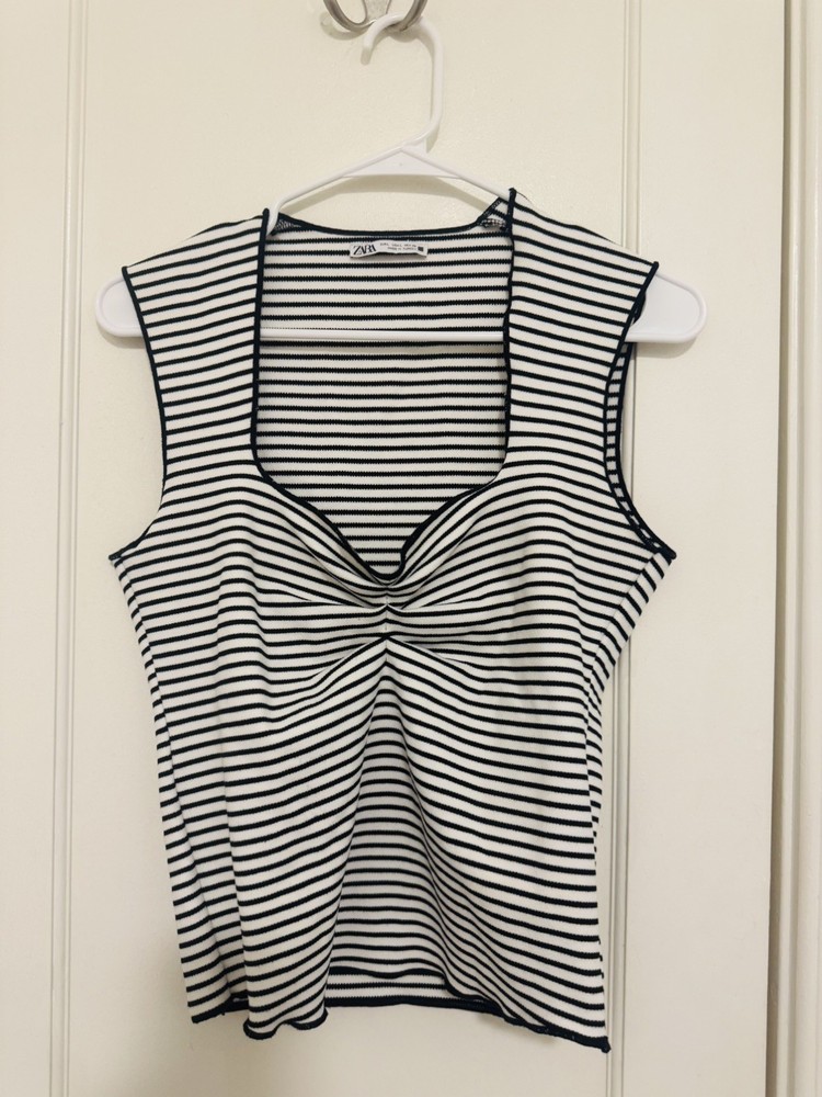 Zara Striped Black & White Stretch ribbed Sleeveless tank pleated neckline sz L
