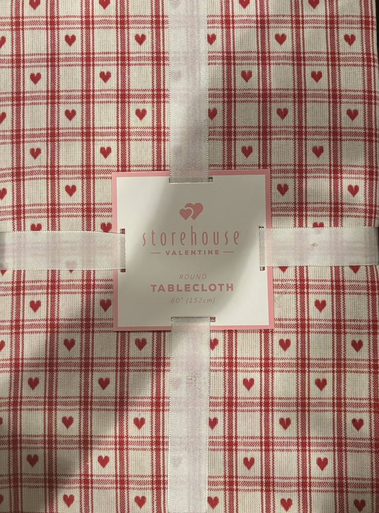 Storehouse HEARTS VALENTINE TABLECLOTH 60