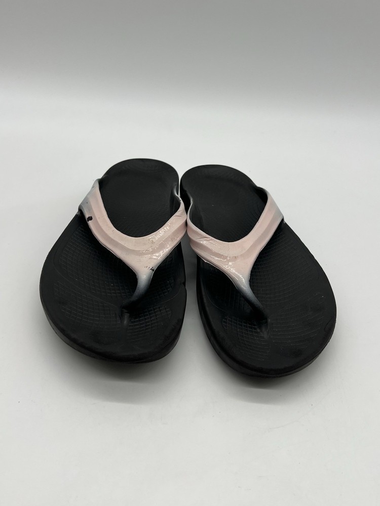 Oofos Oolala Luxe Light Pink Recovery Comfort Women’s Size 9 Thong Sandals Shoes