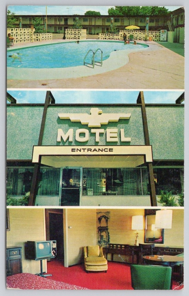 Vintage Thunderbird Motel Postcard Boise Idaho Swimming Pool Room Chrome