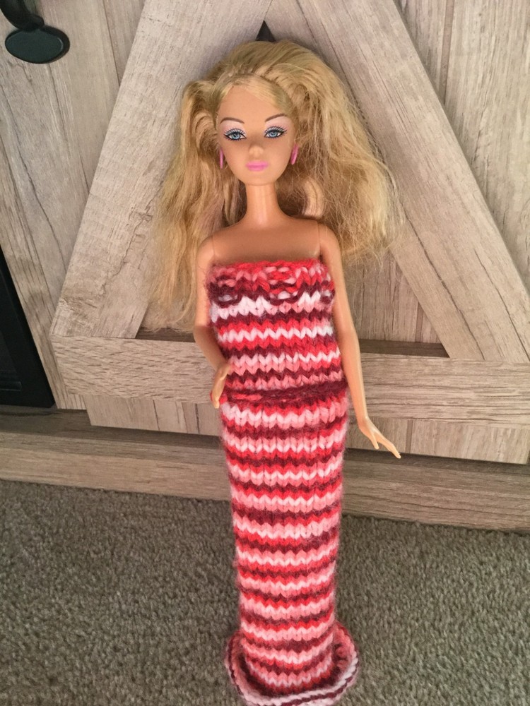 Barbie Doll Dress Skirt Top Handmade Hand Knitted Red White Pink Valentine's Day