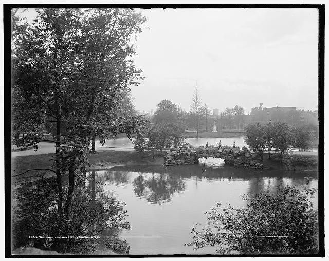 Photo:The Lake, Lincoln Park, Cincinnati, Ohio