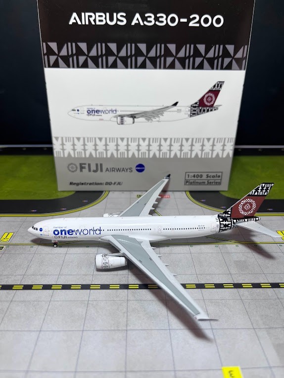 Phoenix Models 1:400 Fiji Airways Airbus A330-200 DQ-FJU 12009