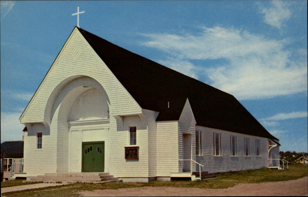 Wells Beach Maine St Mary's Roman Catholic Church cross unused vintage postcard