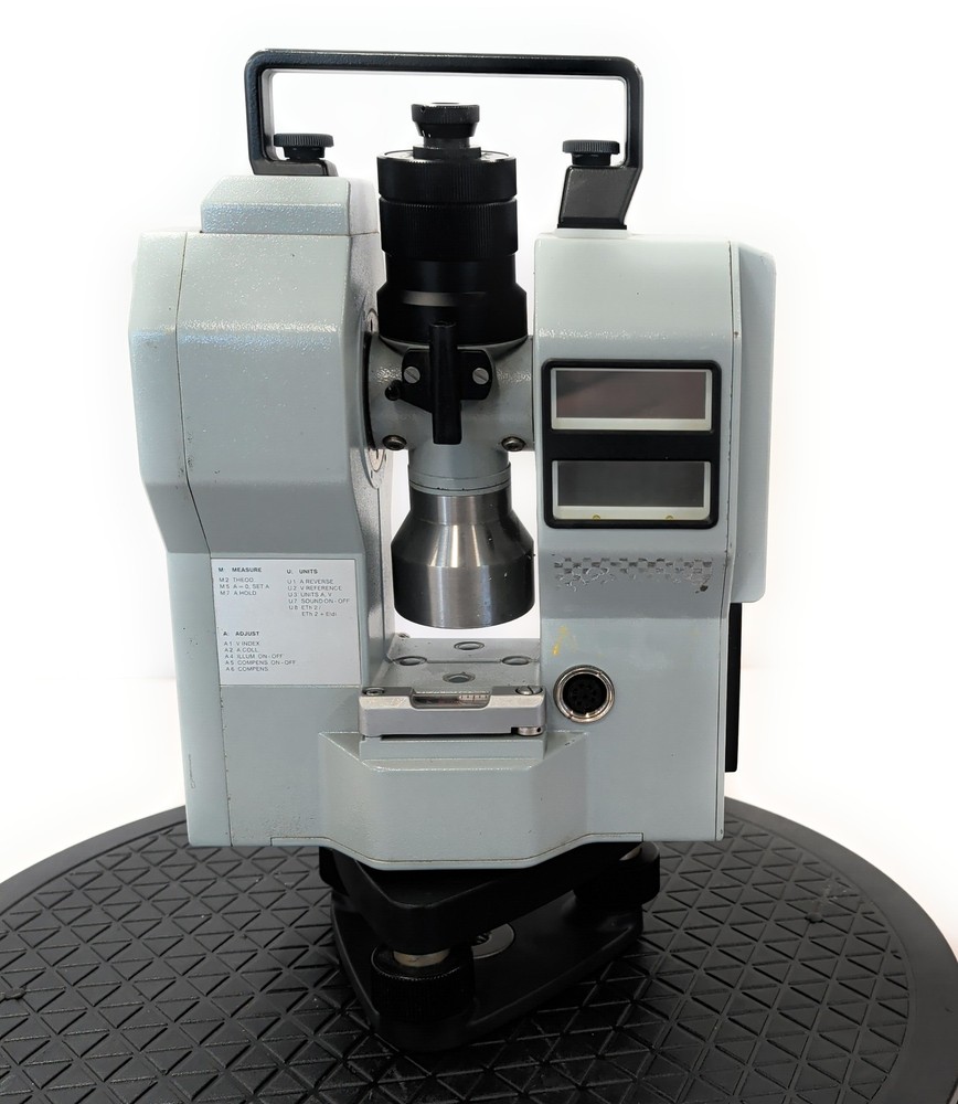 Zeiss ETh 2 Electronic Precision Theodolite 0.5 Arcsec Dual-Axis w/ Case