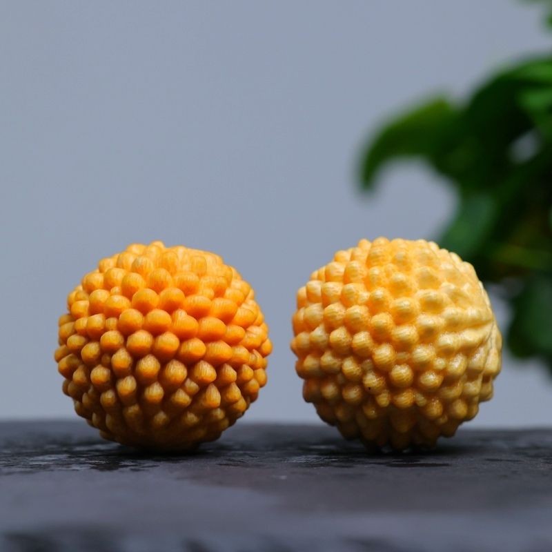 Solid Bamboo Hand Exercise Balls Massage Grip Therapy Senior Gift Pair