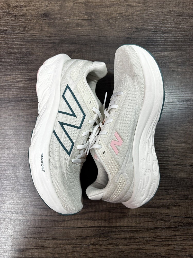 New Balance Fresh Foam 1080 V13 Beige W1080Q13 Womens Size 10