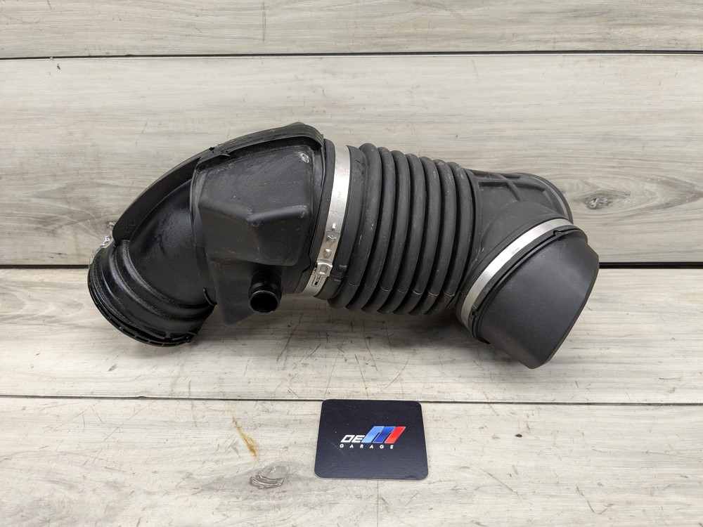 OEM BMW G20 G22 G23 G29 Z4 M340 M440 Engine B58 Filtered Air Pipe w/ Resonator