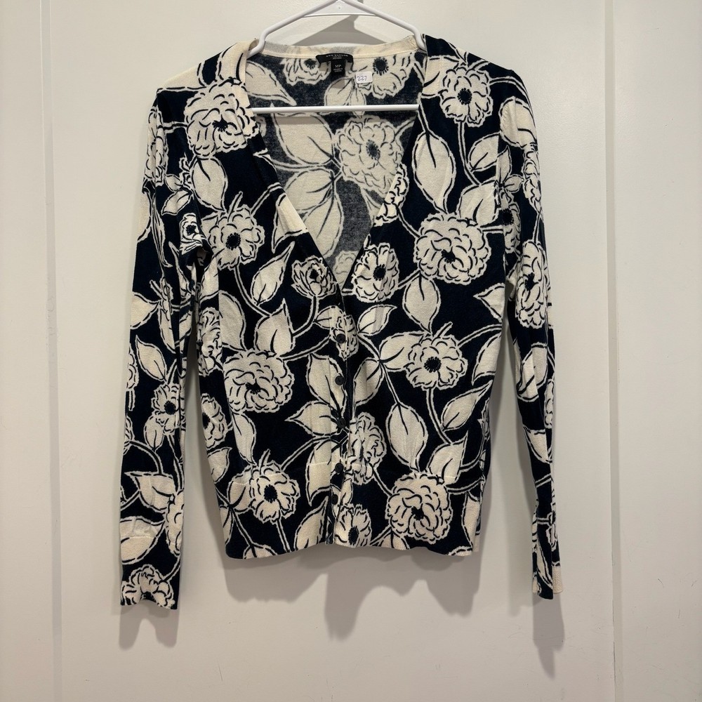Ann Taylor Petite Cardigan Sweater Black White Floral Button Front Knit MP