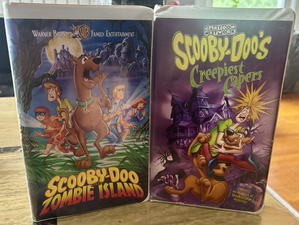 Scooby Doo on Zombie Island & Creepiest Capers VHS Tape Bundle