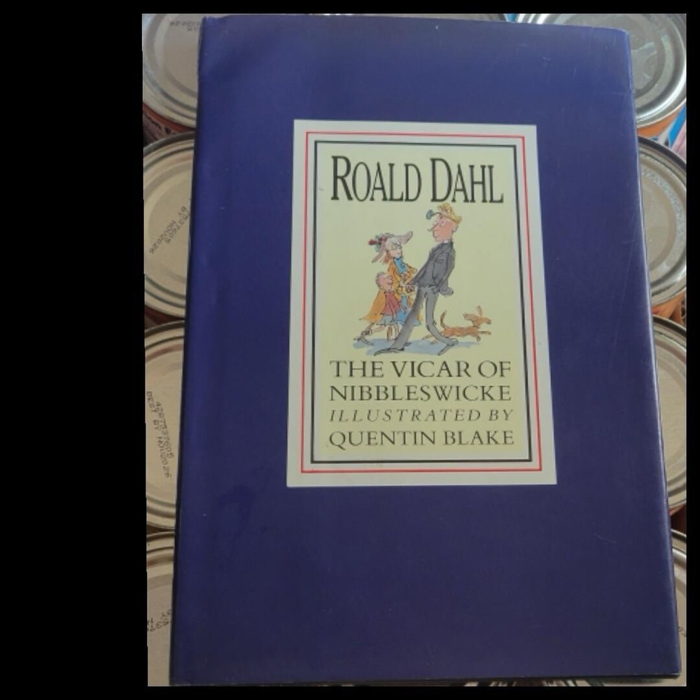 Vicar of Nibbleswicke by Roald Dahl (1992, Hardcover)