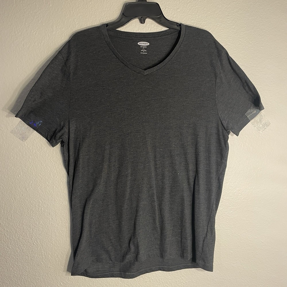 Men’s Old Navy Charcoal V-Neck T-Shirt Size: L NWOT