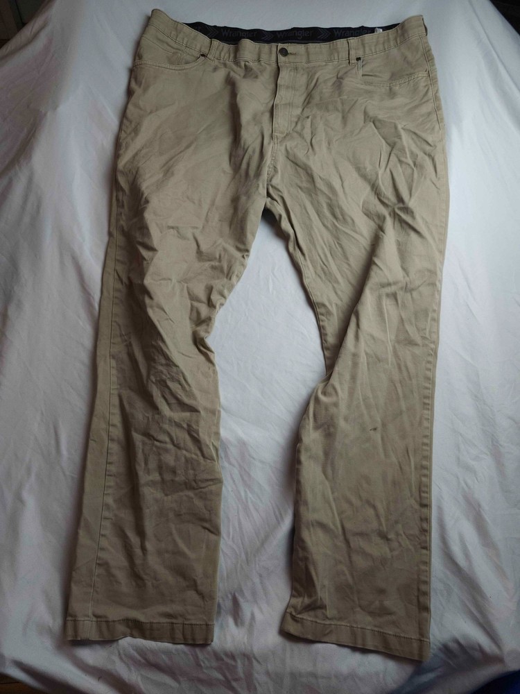 Wrangler Pants Mens Tan Khaki Chino Flat Front Straight Casual Outdoor Preppy
