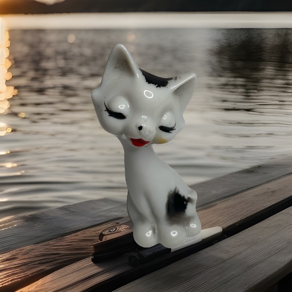 MCM Long Neck Cat Kitsch Style Figurine Hand Painted Miniature
