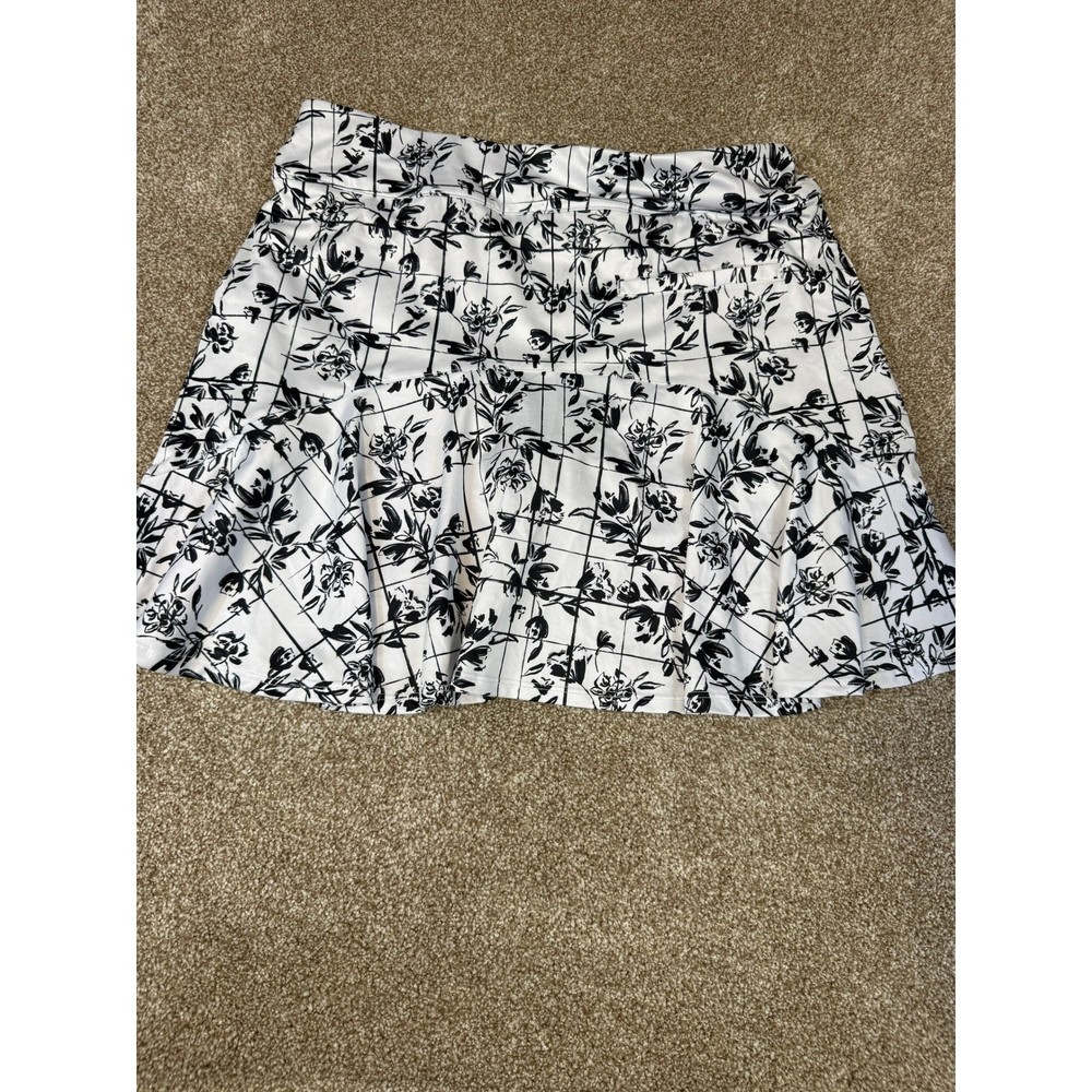 Coral Bay Golf Skort Womens Medium Black White Floral Grid Athletic Skirt Sporty
